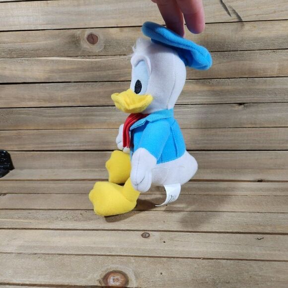 Donald Duck Plush Doll La Navidad Magika De Mickey Mc Donald's Toy EUC - Picture 2 of 5